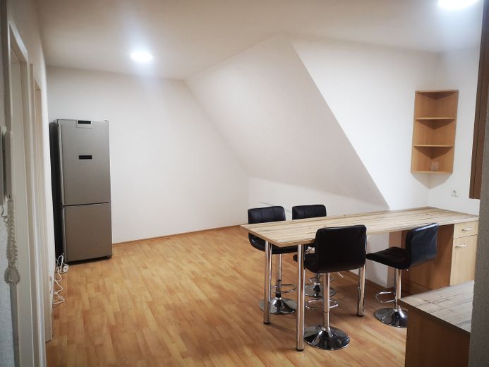 1 Zimmer Möbliert in 2er WG zu vermieten – Foto 1