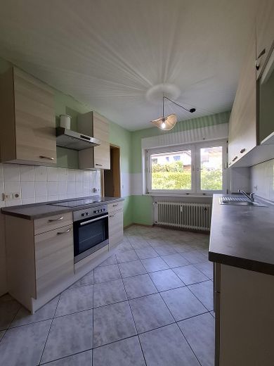 3FH-Renditehit mit hohe Mieteinnahmen in Oberwesel-Dellhofen – Küche mit EBK