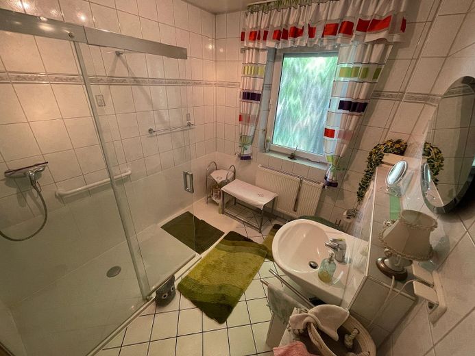 Bad mit Fussbodenheizung