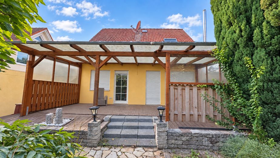 UNA CASA in cui sentirsi bene: casa unifamiliare a Magdeburg-Ottersleben – Hausansicht
