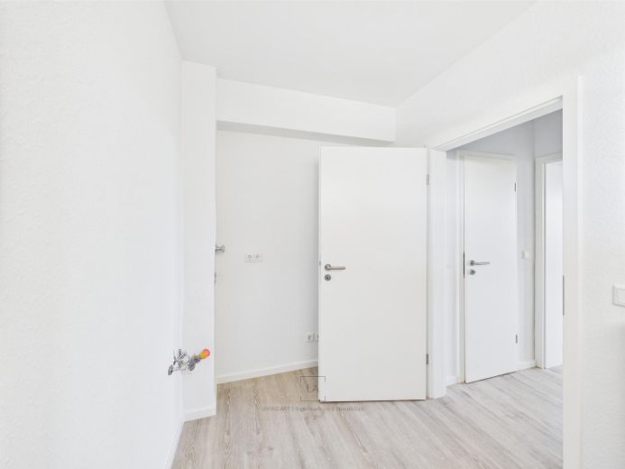 ** Primera ocupación** Vivienda de 2 habitaciones recién reformada con balcón | Ideal para uso propio e inversores – Foto 7