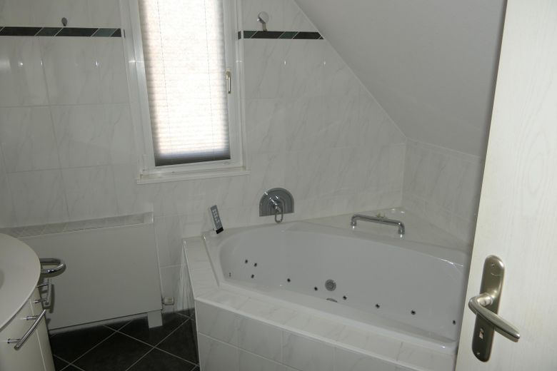 Bad mit Whirlpool Oben