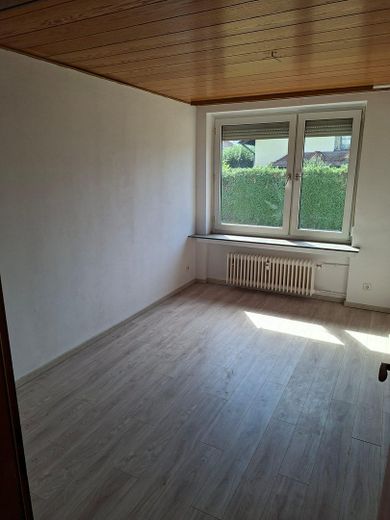 4-Zimmer-Wohnung mit Balkon in Großkrotzenburg – ab sofort verfügbar – फोटो 4