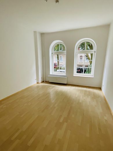 gepflegte 3-Zimmer-Wohnung Altbau modernisiert in Kiel/Südfriedhof – Zimmer 2