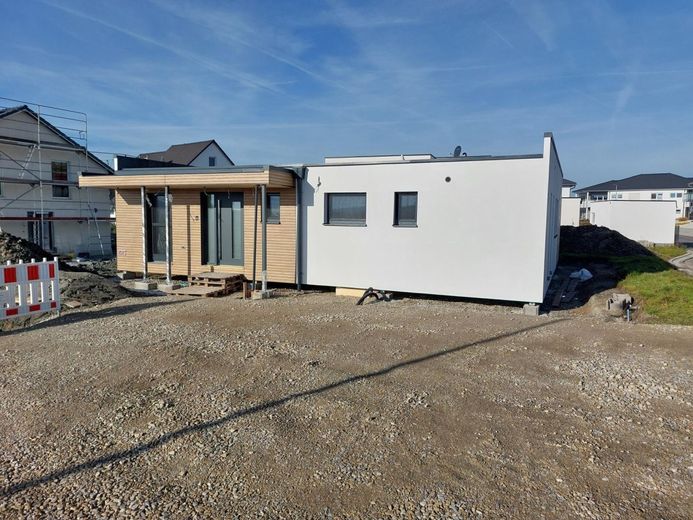 Barrierefreier Modulhaus-Bungalow MADE IN FRANKEN! - Provisionsfrei vom Bauträger – Referenzobjekt in Colmberg