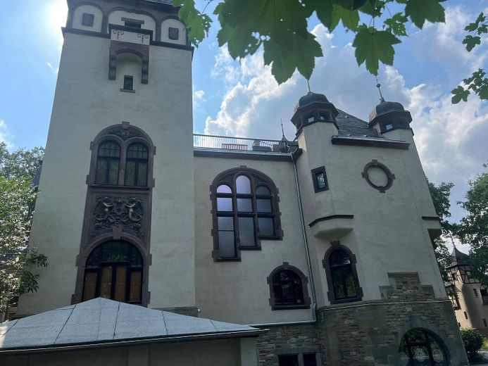 Jugendstil Dachgeschosswohnung mit vier (4,5) Zimmern, 3 Zinnentürmchen, Terasse & Einbauküche in MG – Foto 25