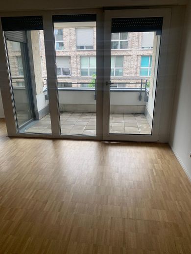 1-Zimmer Appartment mit Dachterrasse im wunderschönen Marina Quartier HC47 – Loggia