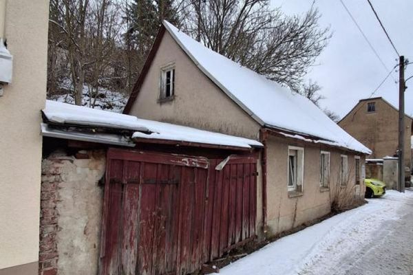Objekt-Nr.: 0426 - Erschlossenes Grundstück mit bestehendem älterem Einfamilienhaus in Pausa-Mühltroff (OT Unterreichenau)