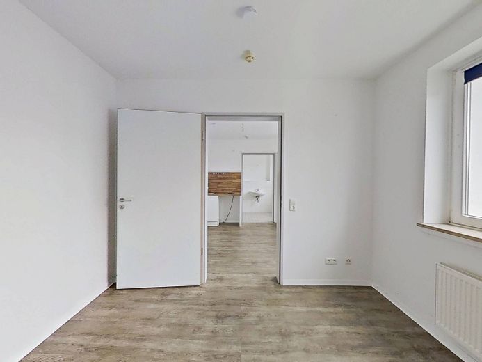 Goldener Herbst mit einer gesparten Kaltmiete: Gemütliche 2-Zimmer-Wohnung mit Pantryküche – Ansicht II: Schlafzimmer