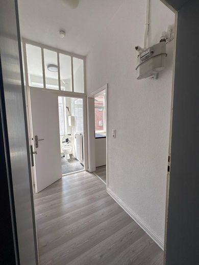 Helle 2-Zimmer-Wohnung in Wilhelmshaven – frisch renoviert – Eingang - Flur