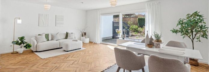 Heller Bungalow mit Südterrasse – Komfortables Wohnen auf einer Ebene - provisionsfrei – Wohn- und Essbereich