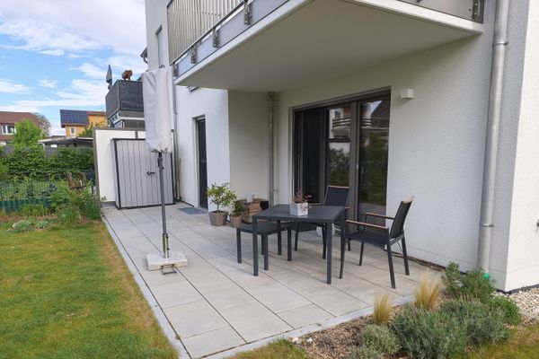 Exklusive 3-Zimmer-Erdgeschosswohnung mit Garten