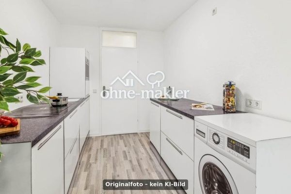 Appartamento di 2,5 locali pronto per essere abitato dopo la ristrutturazione - senza provvigione (foto originali)