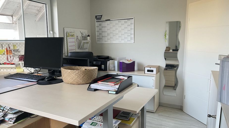 Einfamilienwohnhaus mit Doppelgarage und großem Garten - Privatverkauf – Foto 10