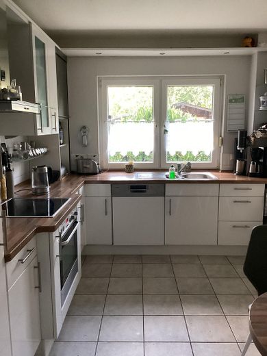 Modern detached house with upscale features and two terraces – Küche 