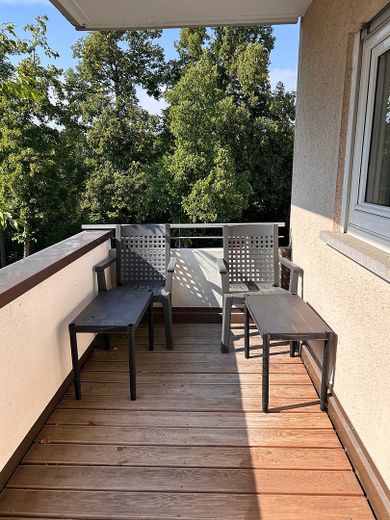 Stilvoll möblierte 120 m² Wohnung mit Kamin, Balkon und Gartennutzung in Heilbronn – Zdjęcie 4