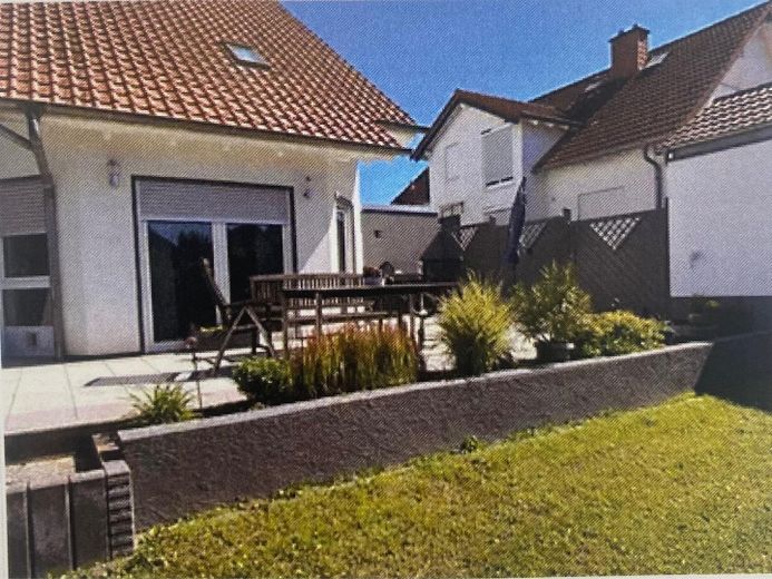 Gartenblick zur Terrasse