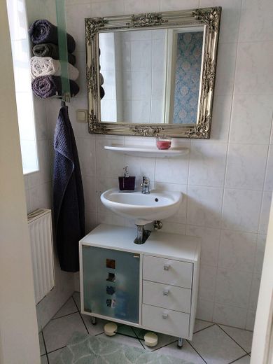 Charmantes Reihenmittelhaus in Top-Lage in Rethen bei Hannover – Gäste-WC