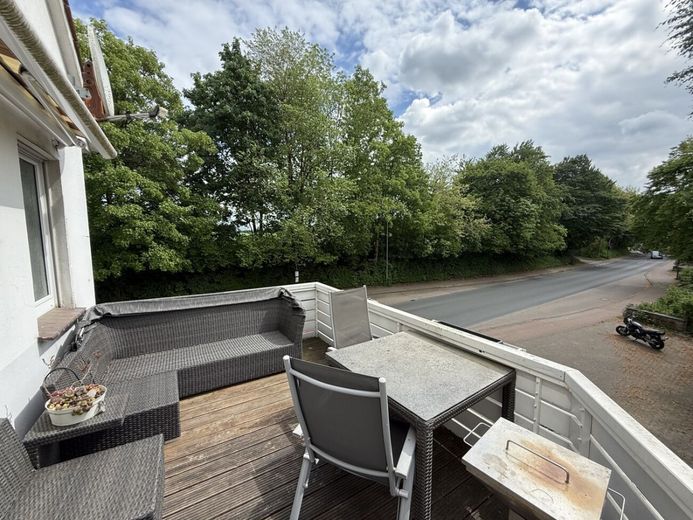 Raum für Ideen: Wohnen, Arbeiten und Gestalten unter einem Dach! – Balkon