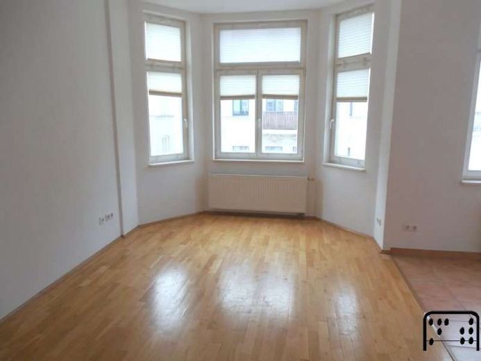 ¡Encantador apartamento de 2 habitaciones en Südvorstadt! – Foto 1