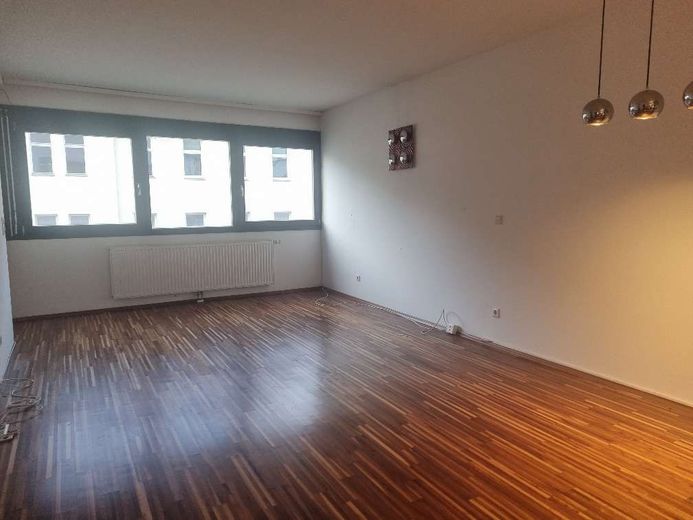 2 Zimmer Wohnung – 8605_766108569