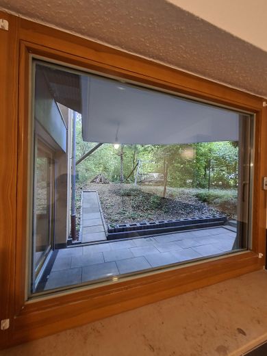Wohnen wie im Grünen: Frisch renovierte 2-Zimmer-Wohnung (57m2) mit Terrasse & Gartennutzung – Foto 12