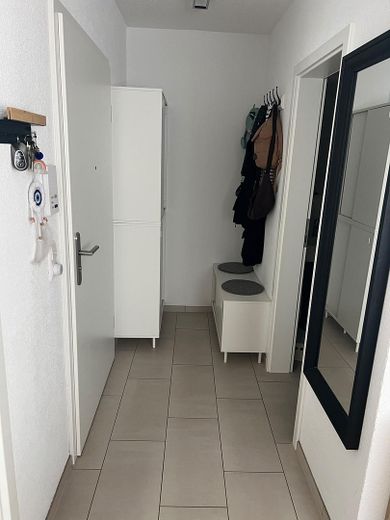 Eingang, Garderobe