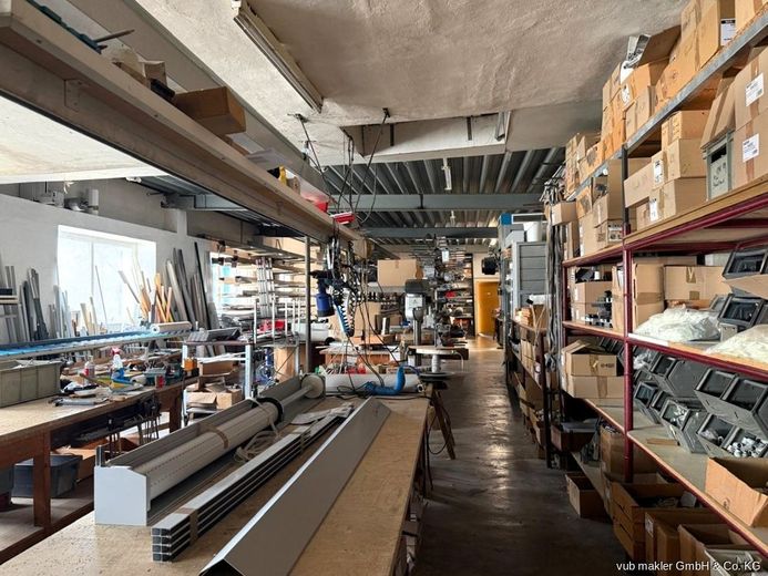 Hallen‑ und Lagerimmobilie ca 530m² auf  ca. 6600m² Grundstück mit Erweiterungspotenzial in Hof – VUB0002378-7