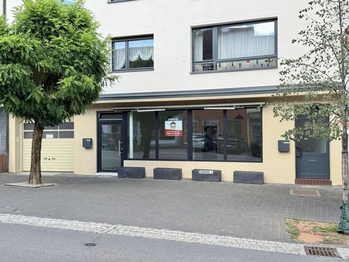 Ebenerdige Gewerbefläche in zentraler Lage von Losheim am See – Photo 1