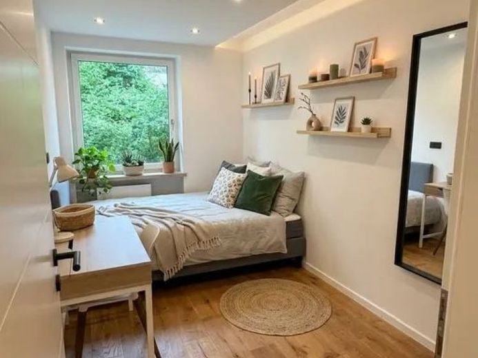 PREMIUMLAGE: 3 frisch renovierte WG-Zimmer ab 480 € in der Nürnberger Altstadt (Erstbezug) – Foto 1