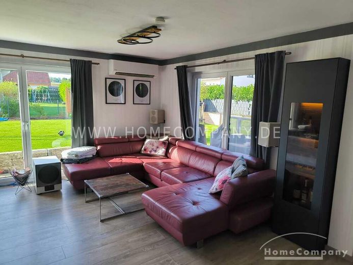 Zeer mooi, comfortabel huis met tuin, ca. 800 m² perceel en dubbele carport – 1d7c89e3fa6d7dade2bb6a6ad10dfe16fa075e23.jpg