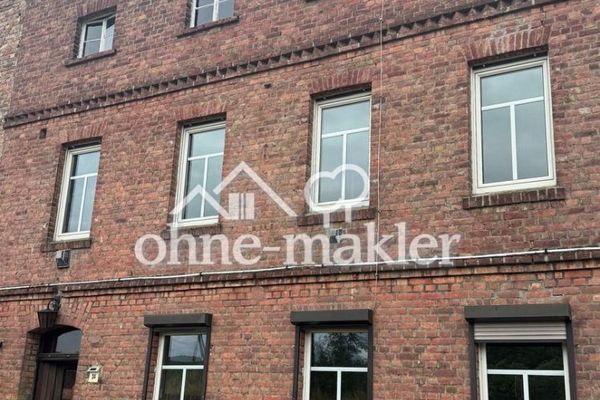Schönes Wohnhaus u. ehemaliges Mühlengebäude