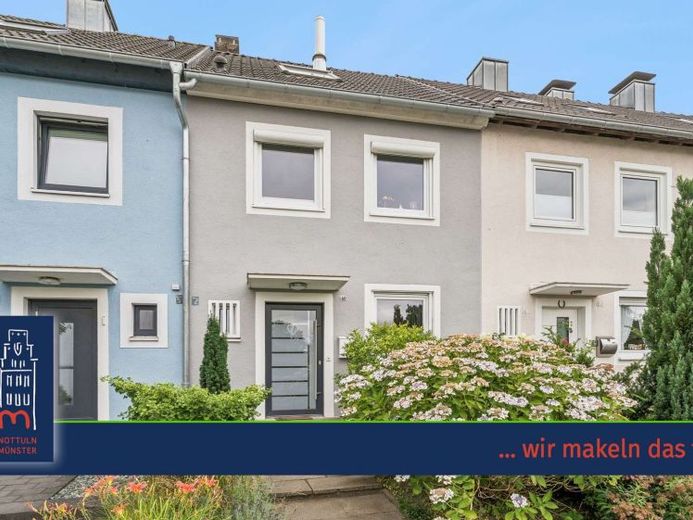 Saniertes Reihenhaus mit sonnigem Garten in Rumphorst – Foto 1