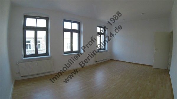 Wohnung mieten - 3 Zimmer saniert 2er oder 3er WG tauglich – G0013809
