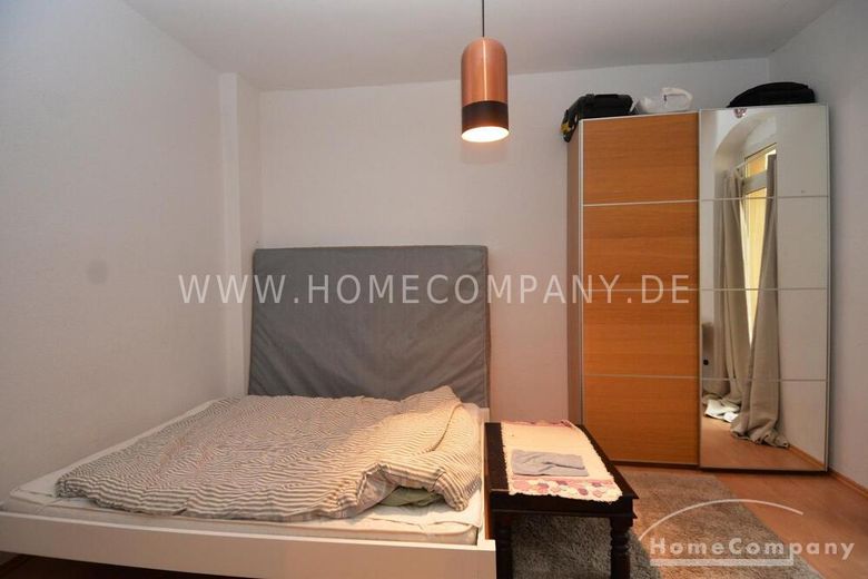 Große 4-Zimmer-Wohnung in Friedrichshain, möbliert – 6a6256fdb9e8e76a3d783b028dd19e7c0ac8b5d3.jpg