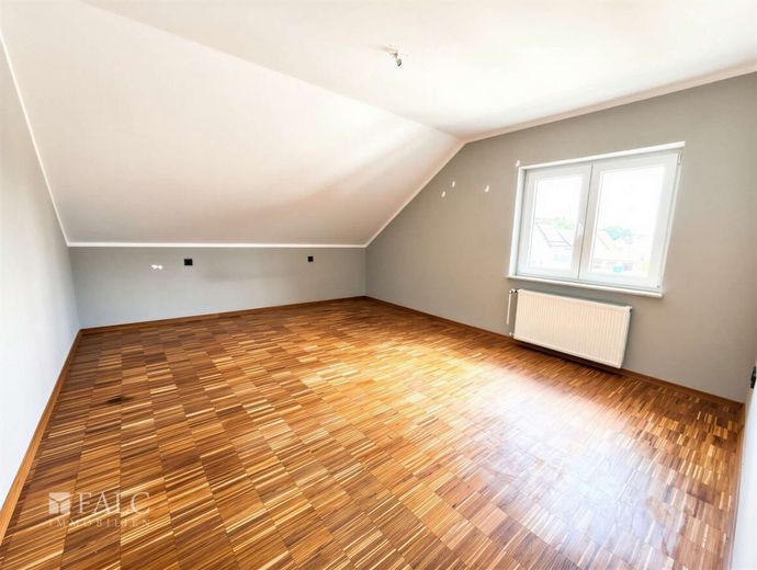 Grandiose Eigentumswohnung die kaum wünsche offen läßt – Schlafzimmer