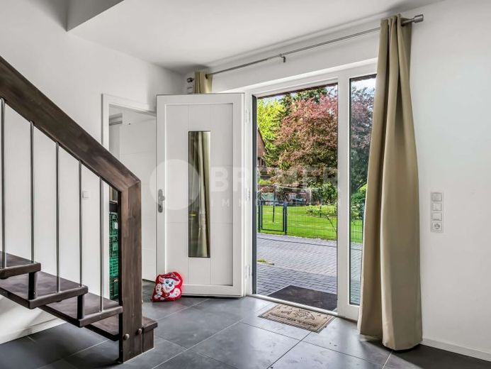 Casa Viebrock di alta qualità con due ulteriori lotti edificabili e possibilità opzionale di tenere cavalli – Foto 1