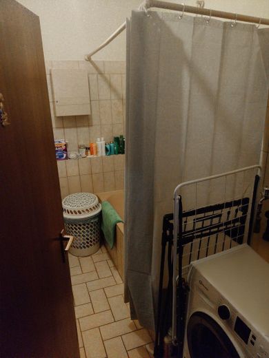 Badezimmer, Bad&Waschmaschine