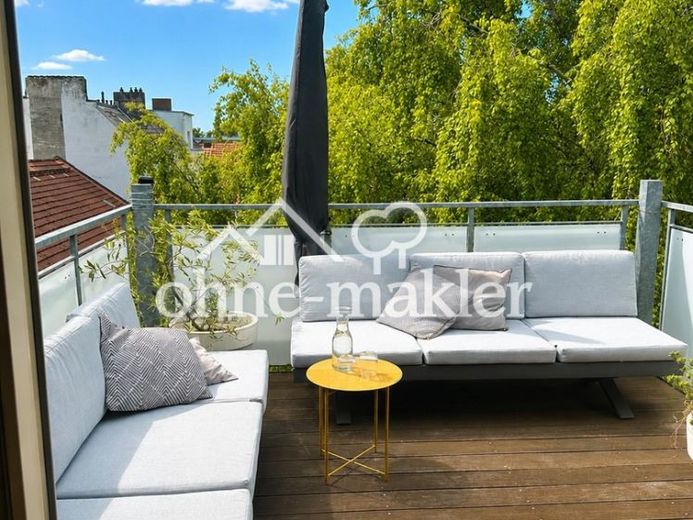 De particulier à particulier : une ambiance de vacances chez soi – appartement mansardé lumineux au caractère loft – Photo 1