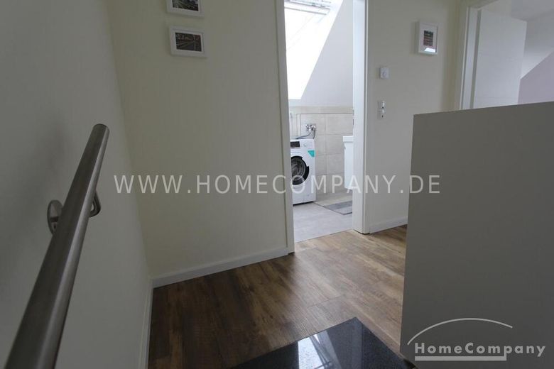 Helles und voll möbliertes 1-Zimmer-Appartment in Bonn-Ramersdorf! – 877c050d909569f42e128dc346224aedd3465000.jpg
