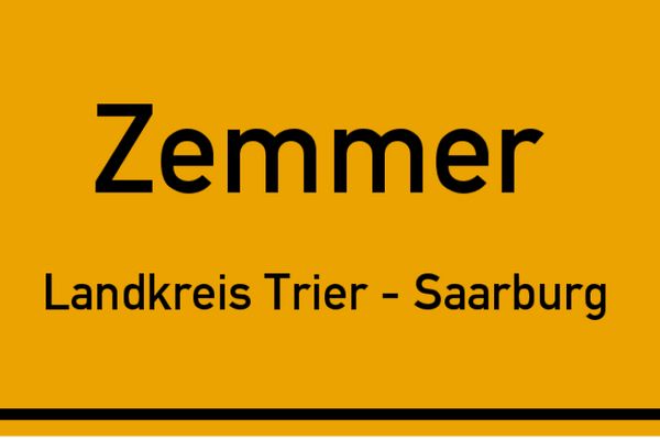 …nicht Einfamilienhaus - Meinfamilienhaus... Zu finden in zentraler Lage von Zemmer/Eifel