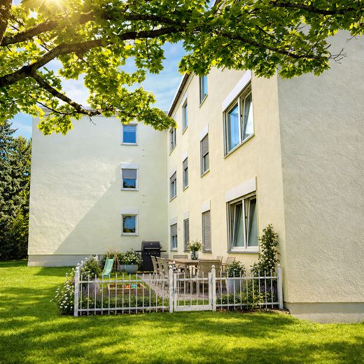 Provisionsfreie 4-Zimmer-Wohnung in Biebrich – modernisiert, Klima, Fußbodenheizung, EBK – Foto 2