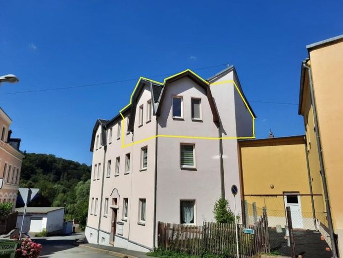 Schöne 3 Raum Wohnung im DG in Elsterbergs – Foto 1