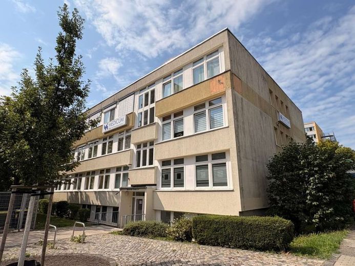 Wir sanieren für Sie: 146m² Souterrainfläche im Ärztehaus! – Foto 1