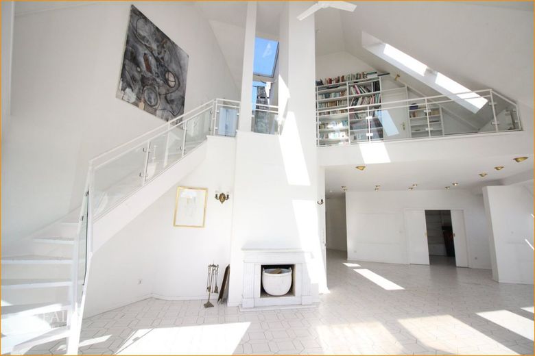 Galerie + Empore