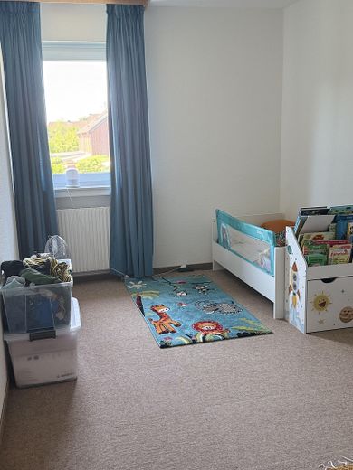 Schönes Haus mit Garten in Ratingen und Garage – Kinderzimmer