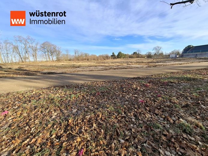Sichern sie sich eins der letzten Baugrundstücke mit Panoramablick in Zossen. Voll erschlossen !!! – Stichstraße