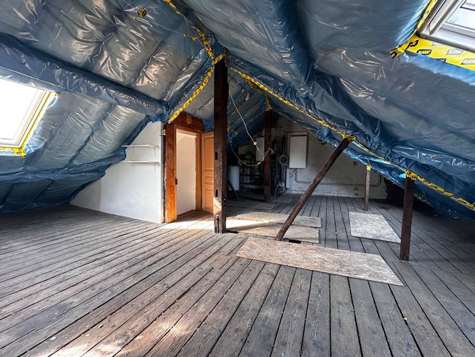 Modernisiertes Reihenmittelhaus mit Ausbaureserve in zentraler Lage von Kreuzau – Foto 12