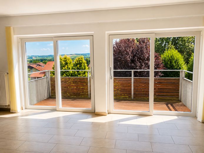 Wunderschönes Einfamilienhaus mit Potenzial: Ein Wohntraum für jeden - Keine Maklerprovision! – Balkon Aussicht 1.OG
