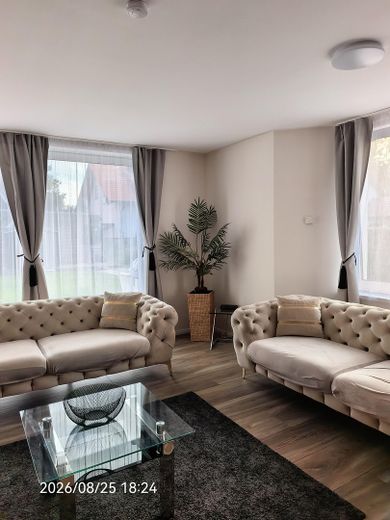 Moderne möblierte Neubau-Doppelhaushälfte mit Wärmepumpe, Fußbodenheizung – Foto 20